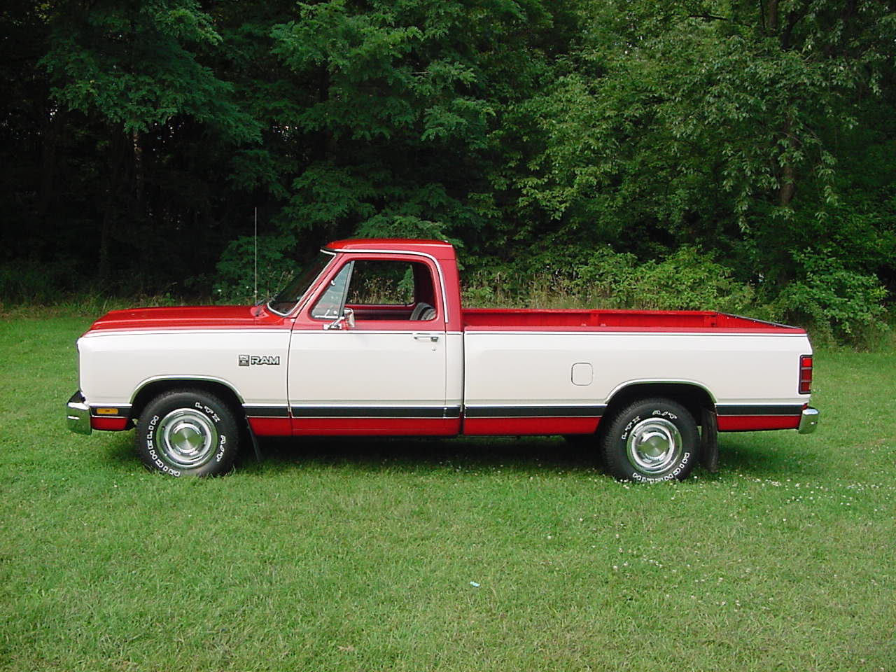  1986 Dodge Ram Pickup Custom